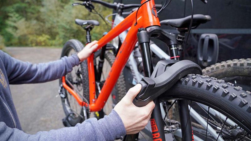 Quel poids maximal pour un porte vélo électrique sur attelage ?
